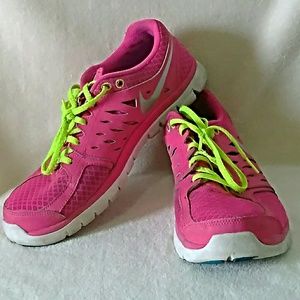 Women's Nike Flex 2013 Run Tennis Shoes, Size 9.5